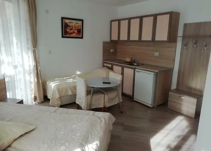 Къща за гости Iceberg