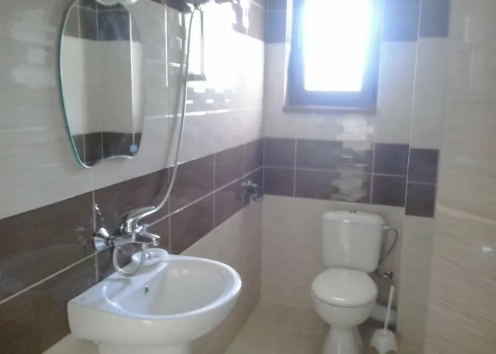 Iceberg Къща за гости